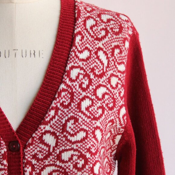 Vintage 1970s Cardigan Sweater, Volup Full Fashioned Red and White Paisley, Sz L - Picture 4 of 10